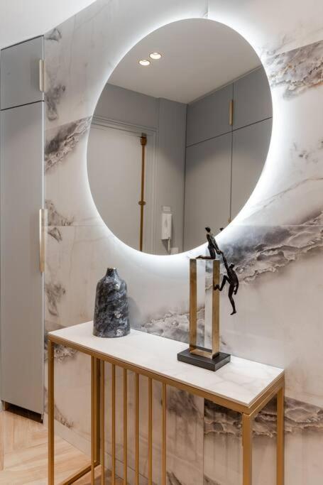 Neuilly/Paris :Magnifique Appartement 4P Екстер'єр фото